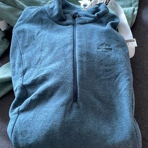 Womens XL fleece sweater shirt